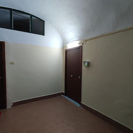 Casa Vacanze - Antico Convento Salerno Szoba fotó