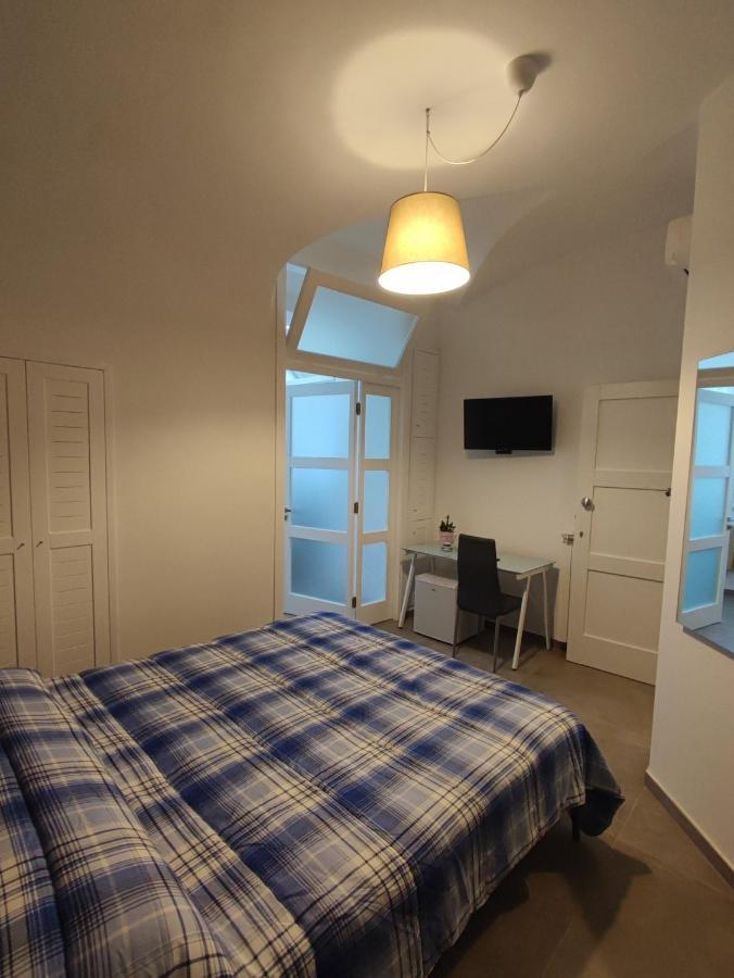 Casa Vacanze - Antico Convento Salerno Kültér fotó